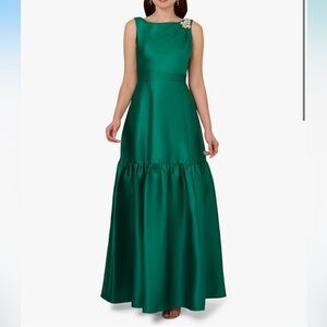 Adrianna Papell Emerald Sleeveless Maxi Dress